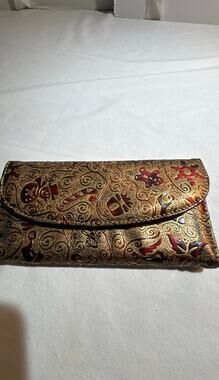 Vintage The Metropolitan Wallet with Christmas Embossed Design